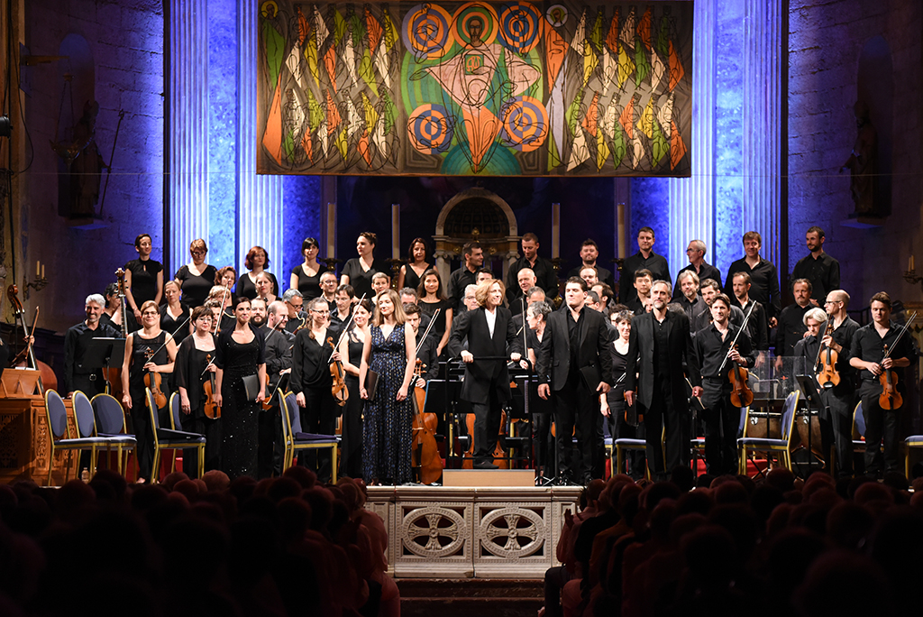 Laurence Equilbey Choeur Accentus et Insula Orchestra 2019 - c Nathalie de Ribier